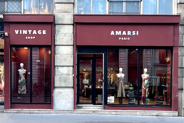 Photo de Amarsi Paris - Vintage Designer Archive