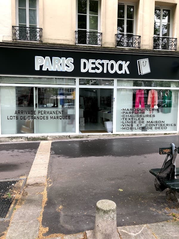 Photo de Paris Destock