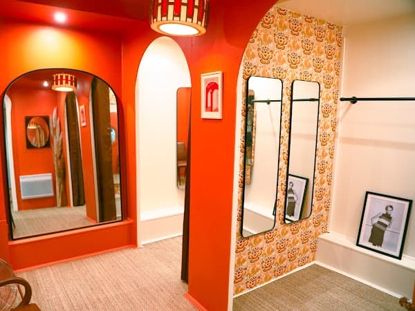 Photo de tucked friperie