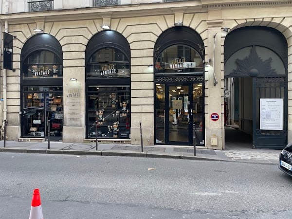 Photo de VALOIS VINTAGE PARIS